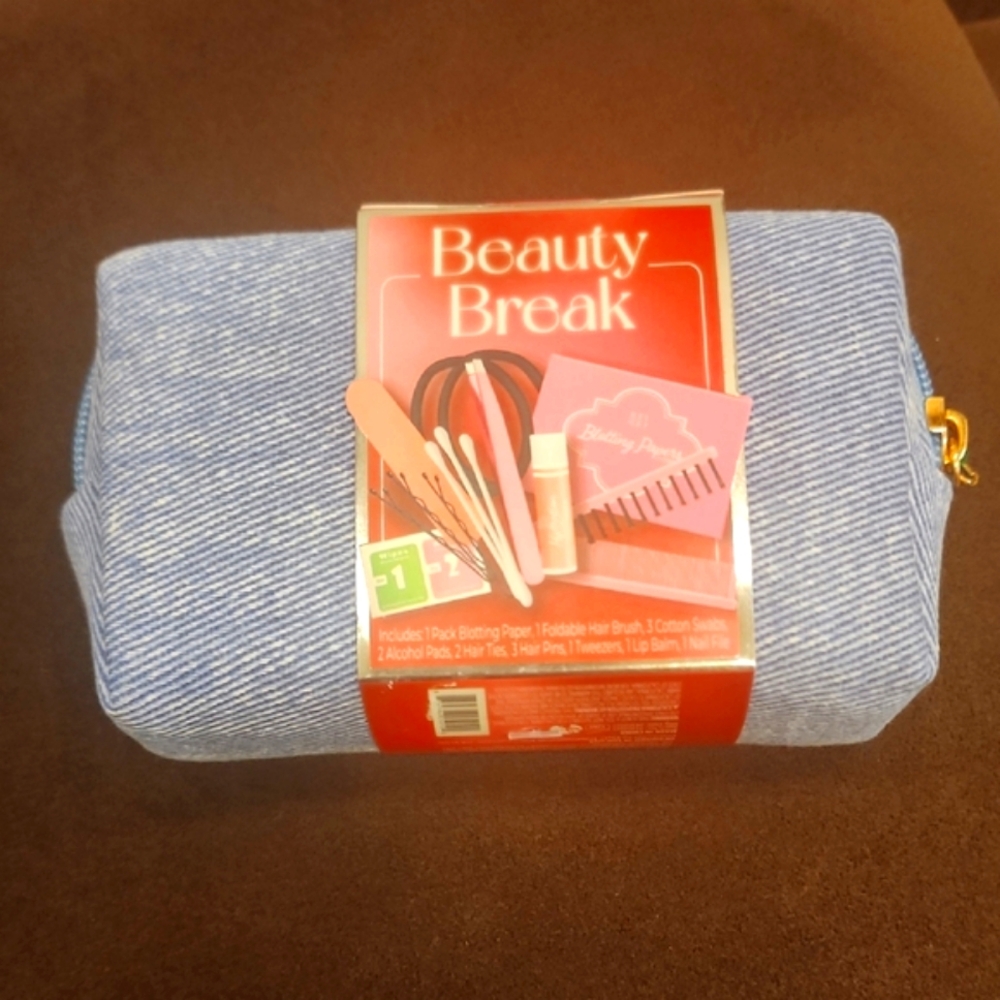 JLB Cosmetics Beauty Break Set In Mini Travel Bag
